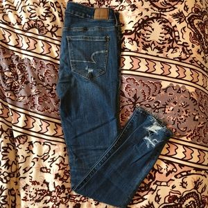 American eagle destroyed super stretch jeggings